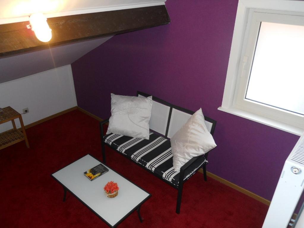 Huis De Wilde Wingerd Hotel Ieper Bilik gambar