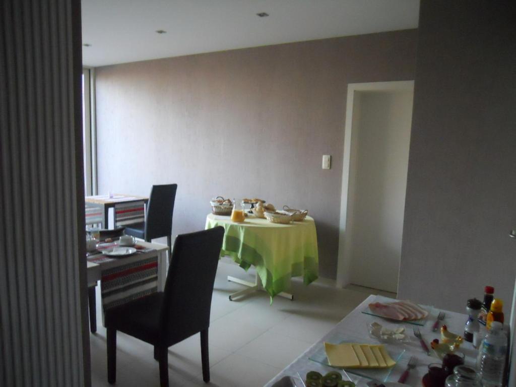 Huis De Wilde Wingerd Hotel Ieper Luaran gambar